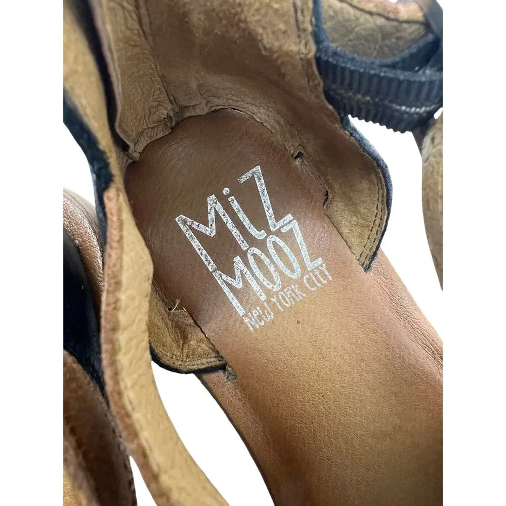 NWT Miz Mooz Women's Feat Black Leather Studded Cutout Sandals 39/8.5